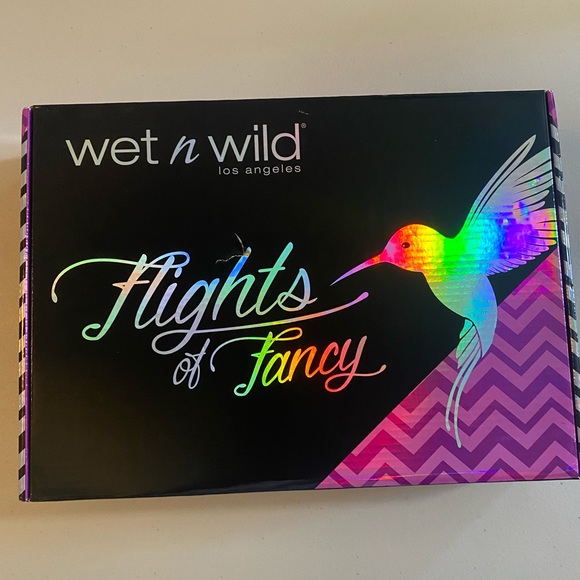 Wet N Wild Flights of Fancy Boxed Set - Picture 2 of 11